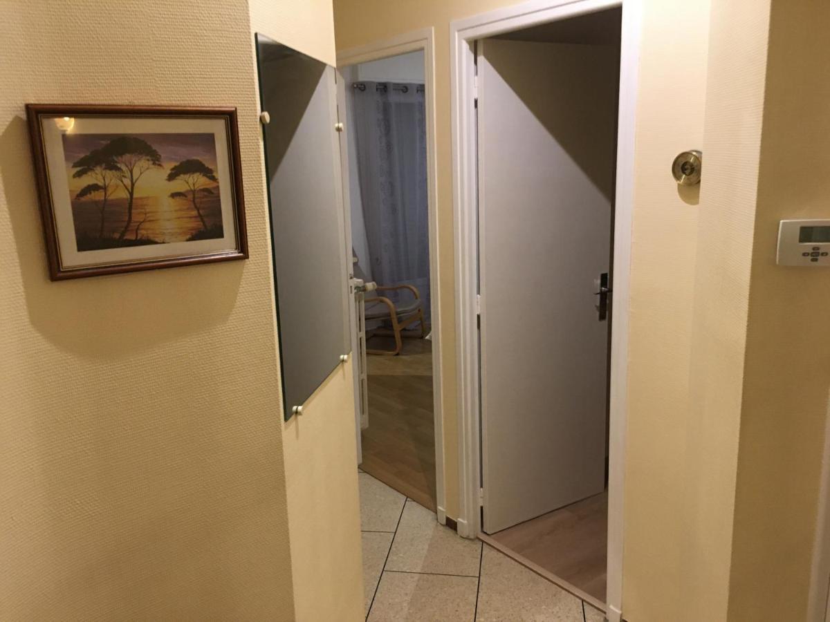 Appartement Des vacances de rêve à Fréjus Extérieur photo