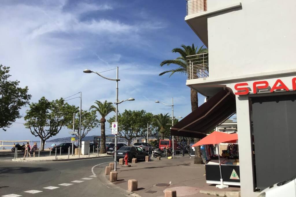 Appartement Des vacances de rêve à Fréjus Extérieur photo